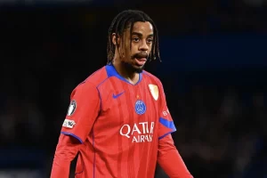 PSG – Bayern : Barcola sur le banc, Doué titulaire en attaque