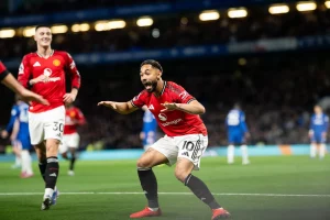 Premier League : Manchester United s'impose à Stamford Bridge et voit la Ligue des Champions