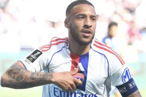 OL 3-2 Auxerre : Lyon revient aux portes de la Ligue des Champions