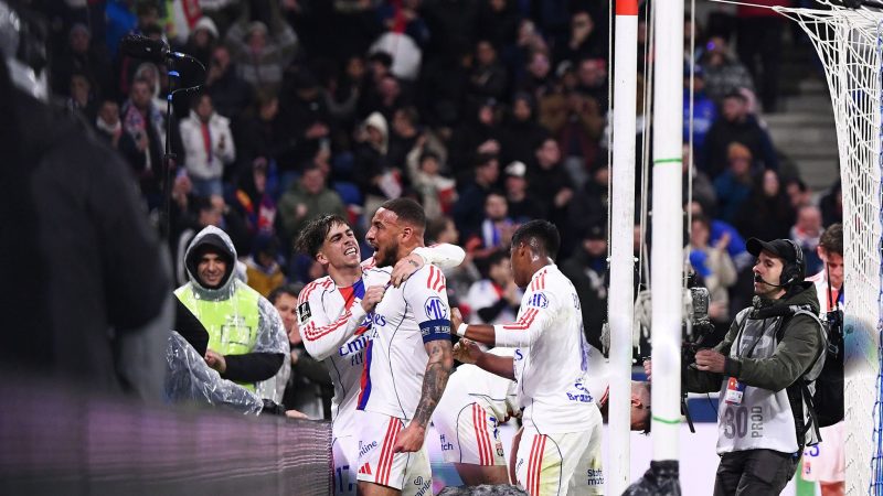 Ligue 1 : l'OL se relance avec une victoire 2-0 contre Lorient après 9 matchs sans gagner