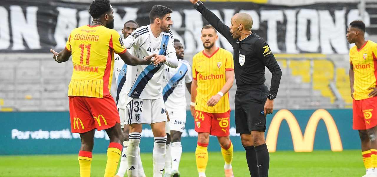 Paris FC : Lees-Melou lâche tout sur les arbitres français et réclame la sonorisation