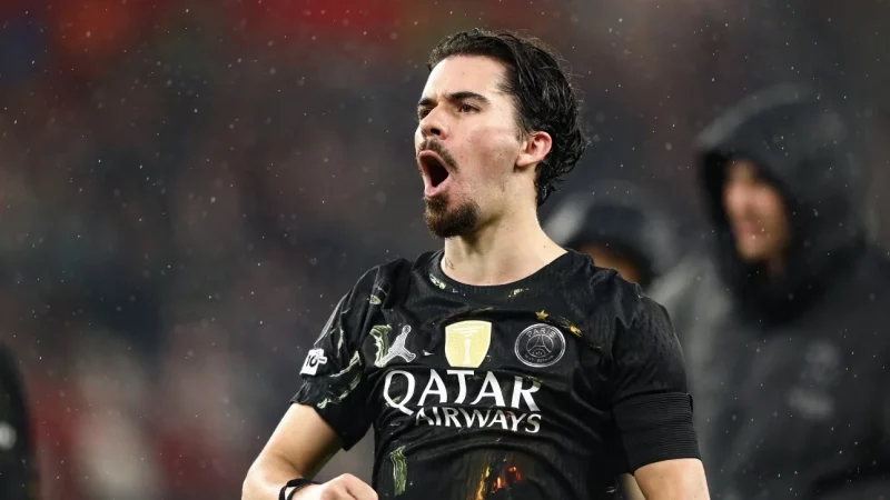 PSG : Vitinha « peu probable mais pas impossible » face à Angers — le Bayern dans le viseur